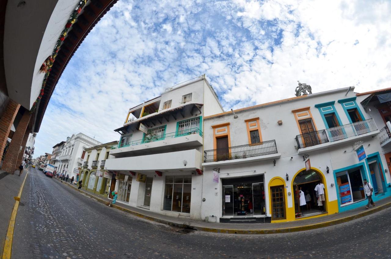 Casa Kraken Hostel 巴亞爾塔港 外观 照片