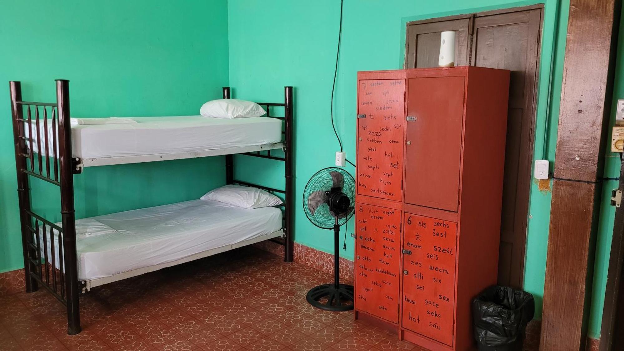 Casa Kraken Hostel 巴亞爾塔港 外观 照片